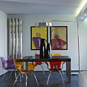 Les miroirs déformants en aluminium brillant font jouer à leur gré les mouvements de la pièce. AD-Hoc Big One chez Wold style