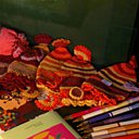 Pochettes en sabra multicolores