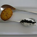 Galet de pomme de terre au caviar d'Aquitaine 2