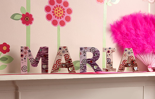 Prénom sur une étagère