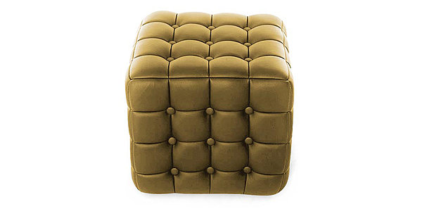 Pouf façon cuir capitonné doré Oro, 49 €, myfab.com