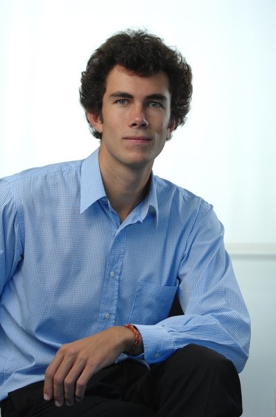 Arthur SaintPère, co-fondateur du groupe Durable.com, qui édite le site www.ideesmaison.com