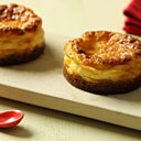 Gâteau au fromage frais, à la douce saveur de vanille.