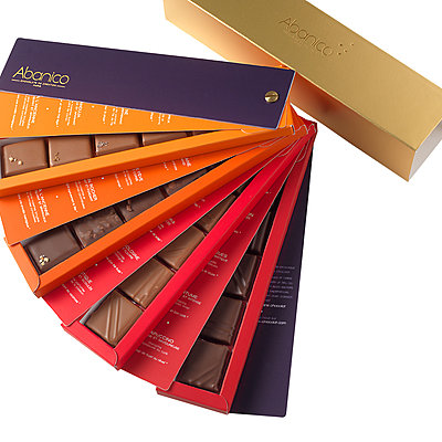 Un éventail de saveurs chocolatées spécialement créé pour Noël Un éventail de saveurs chocolatées spécialement créé pour Noël