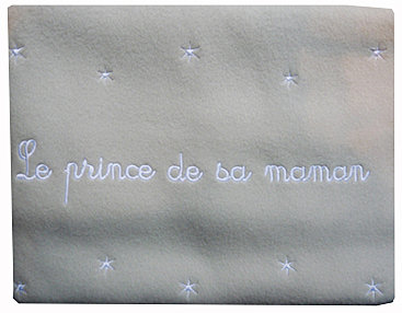 Le Prince de sa maman, en gris