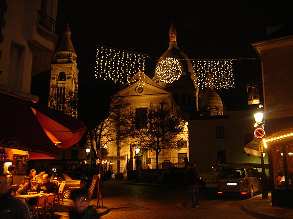 Ambiance de fête dans les hauts de Montmartre