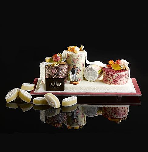 Christian Lacroix réinterprète les 13 desserts provençaux en une sublime bûche pour Lenôtre