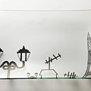 Un plat en verre souvenir de Paris. 34 x 24 cm. Paname. Conforama.