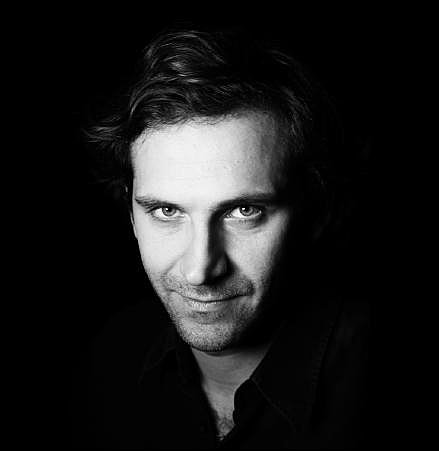 Jean-Marc Gady, designer au regard ténébreux