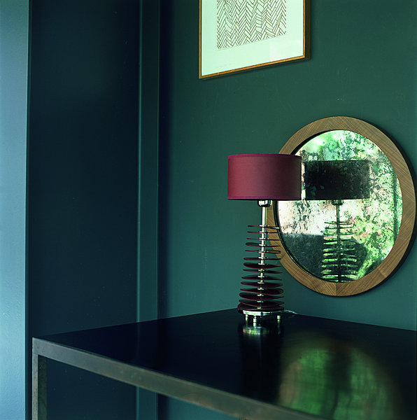 Miroir circulaire en noyer avec glace mercurisée