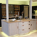 Douce élégance et ergonomie bien pensée sont les maîtres mots de la ligne Night and Day