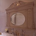 Grand miroir spectaculaire en bois patiné par Catherine Grand miroir spectaculaire en bois patiné par Catherine