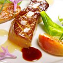 Pomme fruit et saveurs de fruits secs accompagnent à merveille ce foie gras à peine poêlé