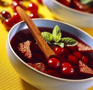 Un dessert au goût d'été où les cerises révèlent toute leur saveur