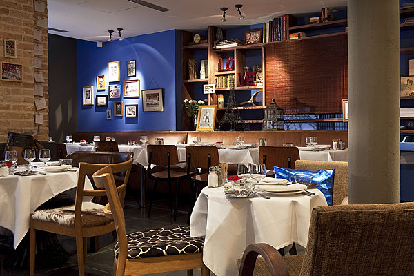 Belle atmosphère colorielle à partir de la palette de Philippe Model