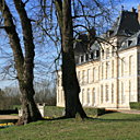 Le château datant du 17ème au printemps