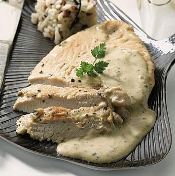 Volaille à la crème de truffe : bel effet, belles saveurs et simplicité