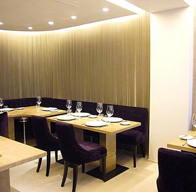 Ambiance comptemporaine  par les décorateurs Jérôme Faillant Dumas et Hubert de Malherbe