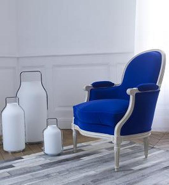 Fauteuil velours collection Opus chez Lelièvre