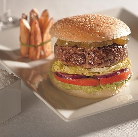 Le Mexicain burger façon Devèz, à la viande d’Aubrac réveillé par du guacamole