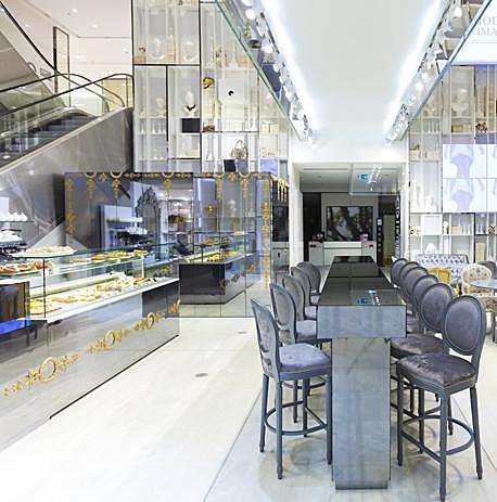 Très fashion, le Café Pouchkine du Printemps