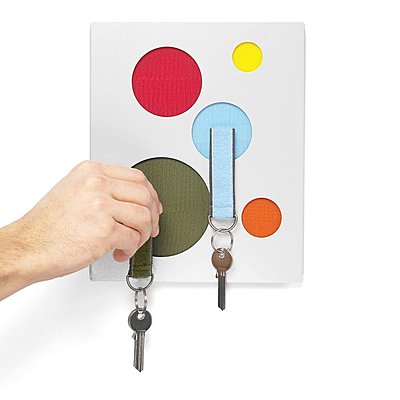 Original et coloré, le tableau scratch sera utile à toute la famille, signé Konstantin Slawinski