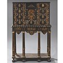Réalisé vers 1660/1670, ce cabinet reflète le goût pour ces meubles à la mode sous le Roi Soleil