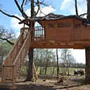 Style Daktari pour cette cabane ambiance savane