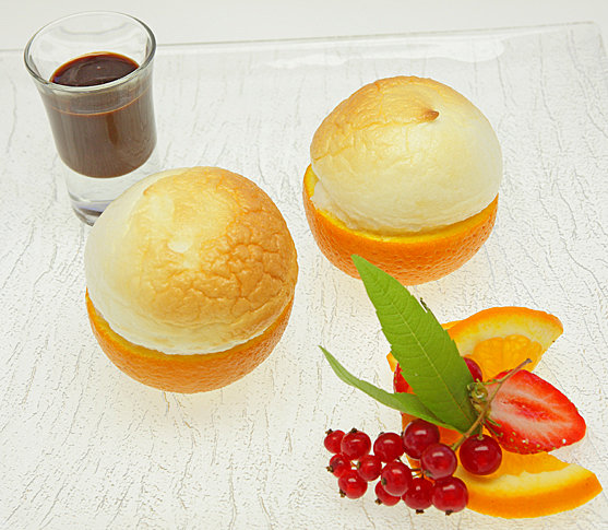 Même les desserts savent être light à l'instar de cette orange givrée