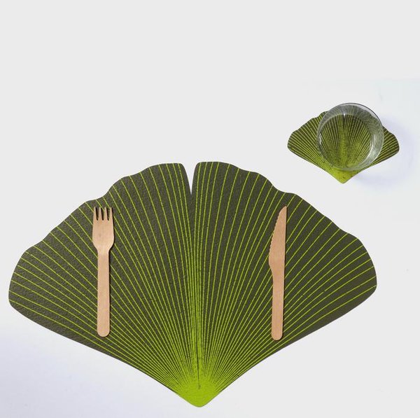 Les sets de table et dessous de verre de Brindi, feuille de Ginko fins et résistants