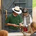 Dans la boutique, on trouve des objets en buis tourné réalisés sur place