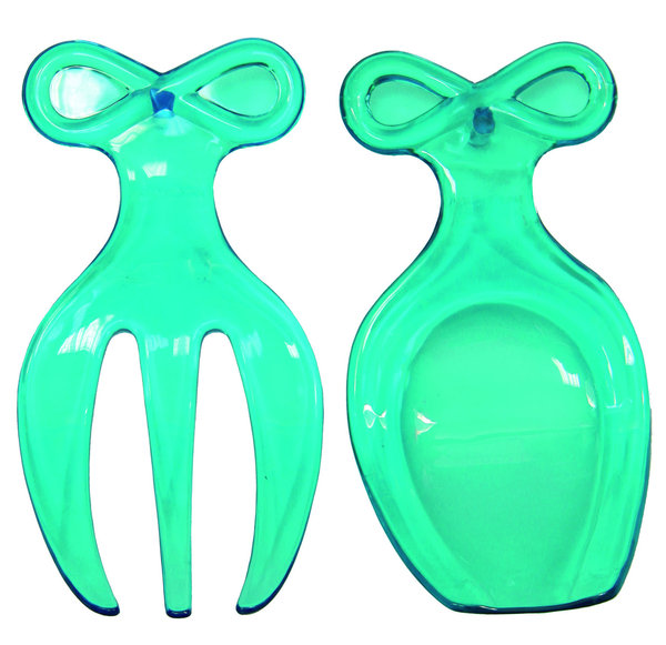 Bleu galon. Couverts à salade en plastique bleu. L 18 cm. 3,50 €. Conforama.