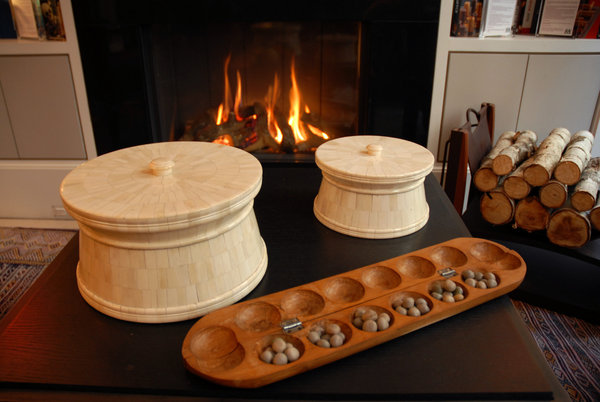 Une partie d'awélé au coin du feu?