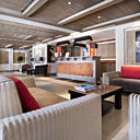 Salons de réceptions, esprit club, bar et jeux...