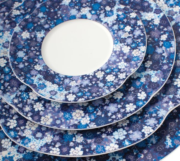 Romantique collection Liberty déclinant une gamme de bleus