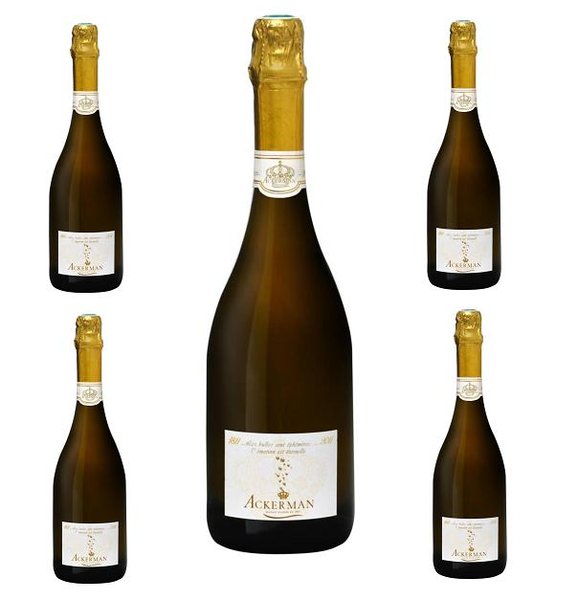 la Cuvée du Bicentenaire aux fines bulles au nez de fruits confits citronnés et caramel