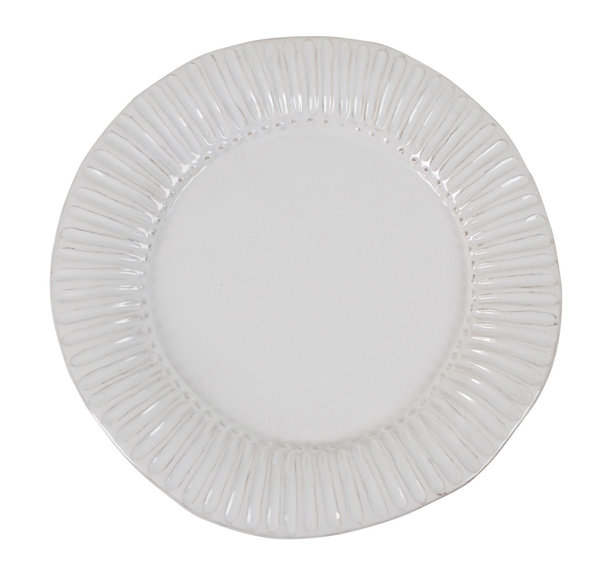 L'élégance des contours imparfaits pour l'assiette Lignes