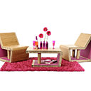 Mobilier en carton à l'heure du thé