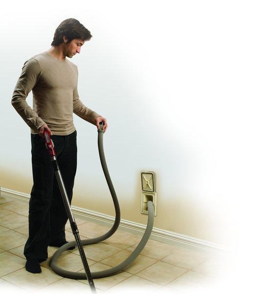 Grâce à l’aspirateur Cyclo Vac un simple aller-retour est nécessaire afin de laisser votre pièce saine et propre !