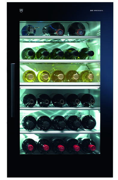 Totalement encastrable et très élégante, la cave à vin suisse de Vzug
