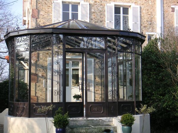 Un exemple de véranda en rotonde