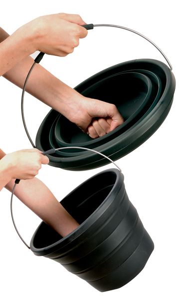 Costaud et fonctionnel, le seau Bucket se range et se déplie tout aussi facilement.