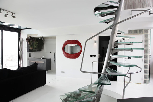 Vue de l’escalier présent à tous les étages