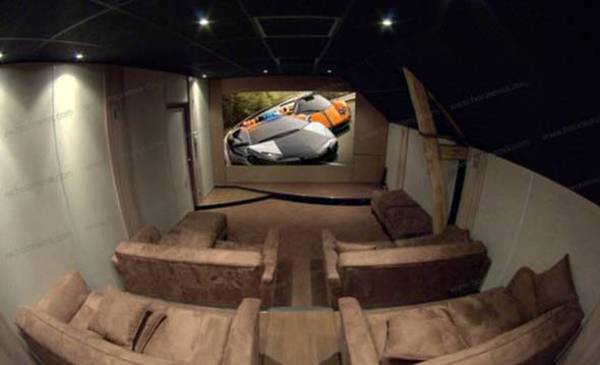 Pour le choix du matériel, consultez des sites dédiés au matériel de home cinéma par exemple http://www.son-video.com