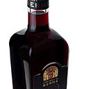Cuvée Spéciale Rouge 2005, un vin charpenté à nez de fruits rouges et à la profonde couleur rubis