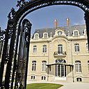 La façade des champagnes Jacquart