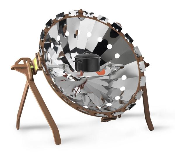 Spectaculairement beau et éco conçu avec des matériaux respectueux de l’environnement, le barbecue solaire nomade « cook Up 200 »