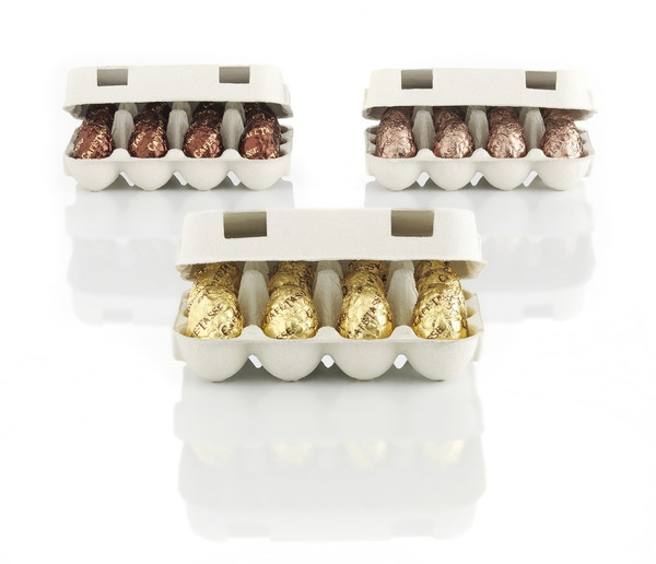 Mini œufs dans leur jolie boîte: parfait pour le café des grands, Café-Tasse