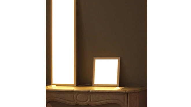 Une gamme de dalles à éclairage LED avec un allumage instantané composé de trois gammes de lumières adaptées aux différents usages domestiques. Lucidalle, Lucibel. Une gamme de dalles à éclairage LED avec un allumage instantané composé de trois gammes de lumières adaptées aux différents usages domestiques. Lucidalle, Lucibel.