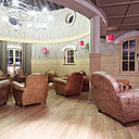 L' espace lounge invite à la discussion. Ici tout est spacieux !